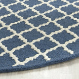 Safavieh Cambridge 6'-0" x 6'-0" Rug in Navy / Ivory