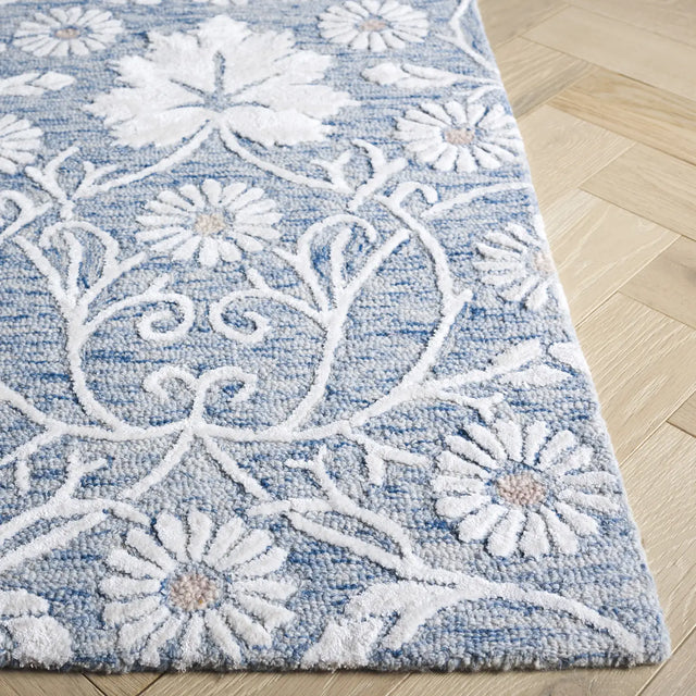 Safavieh Glamour 4'-0" x 6'-0" Rug in Blue / Ivory