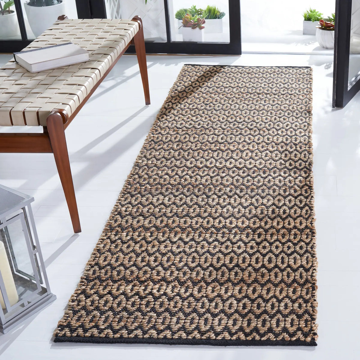 Safavieh Natural Fiber 2'-3" x 7'-0" Rug in Natural / Black