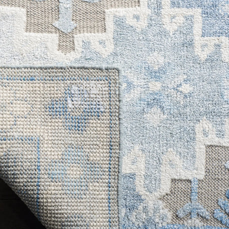 Safavieh Paseo 5'-0" x 8'-0" Rug in Blue