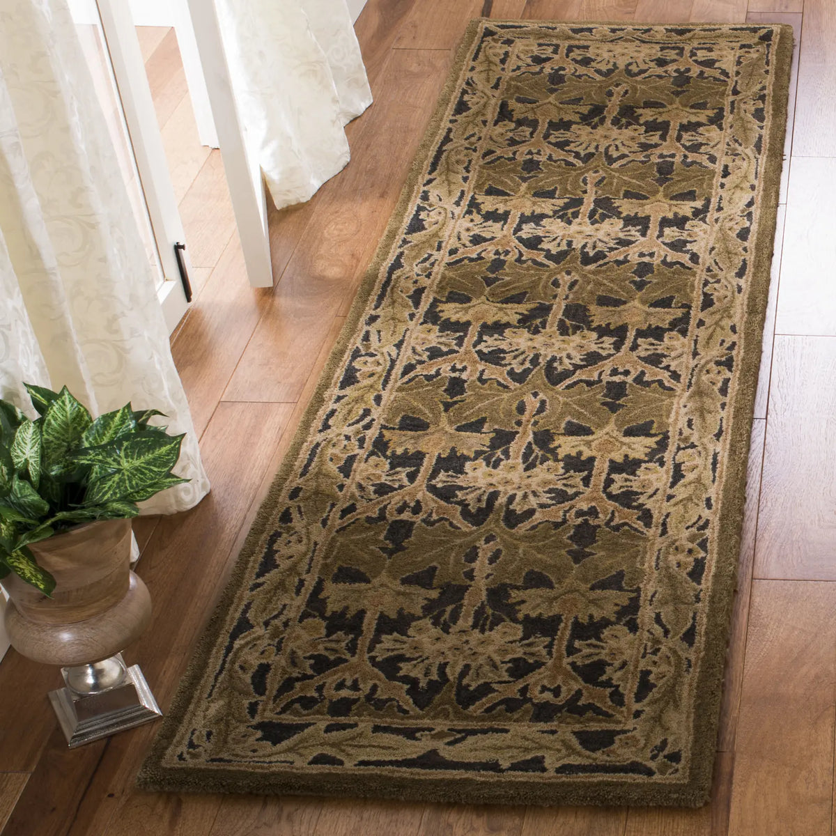 Safavieh Anatolia 2'-3" x 12'-0" Rug in Navy / Sage
