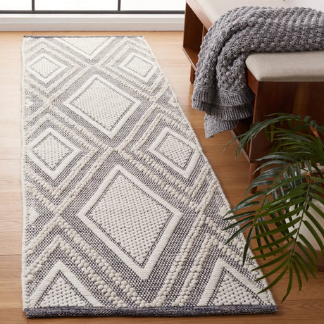 Safavieh Vermont 2'-3" x 8'-0" Rug in Ivory / Navy