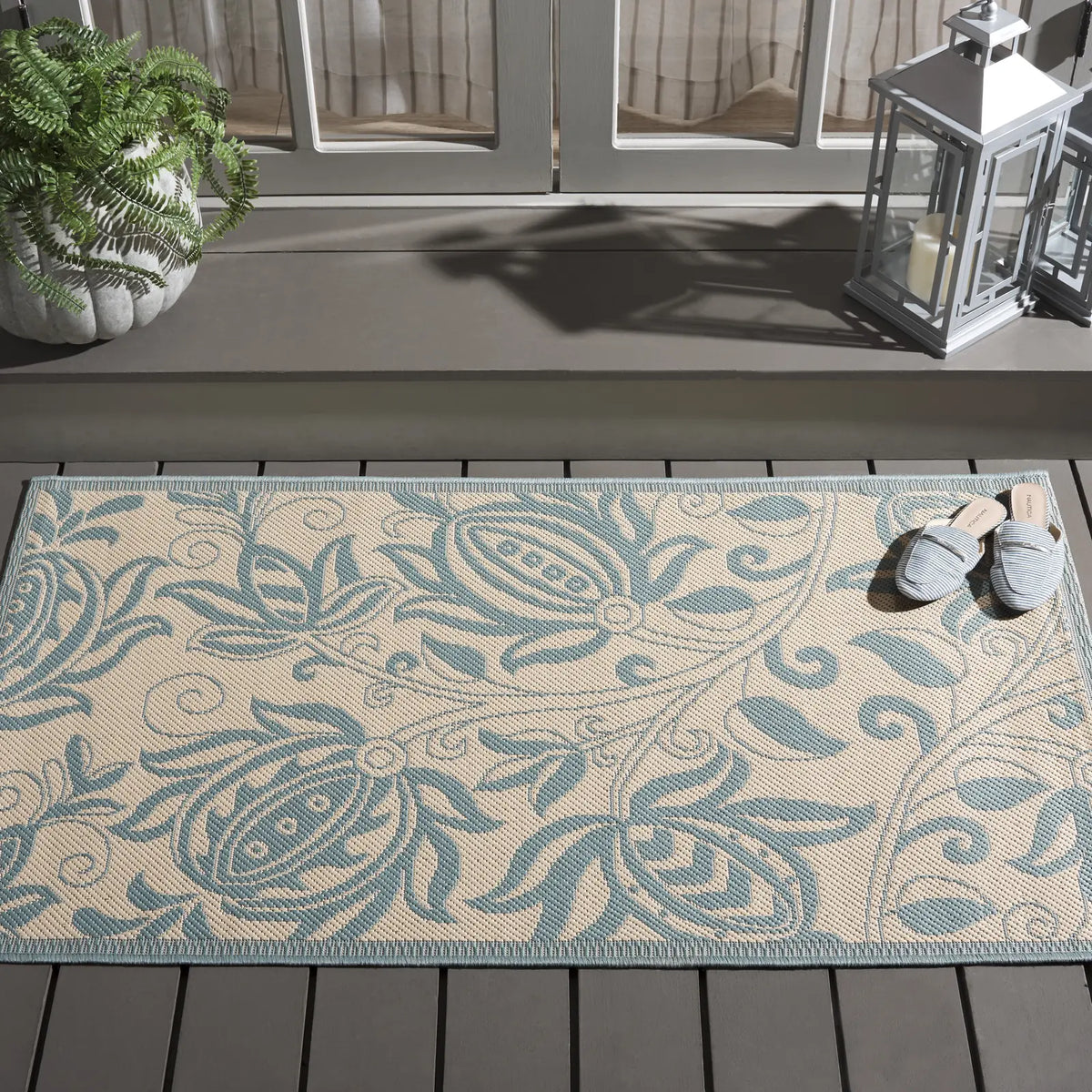 Safavieh Courtyard 2'-7" x 5'-0" Rug in Cream / Aqua