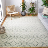 Safavieh Adirondack 10'-0" x 14'-0" Rug in Ivory / Green