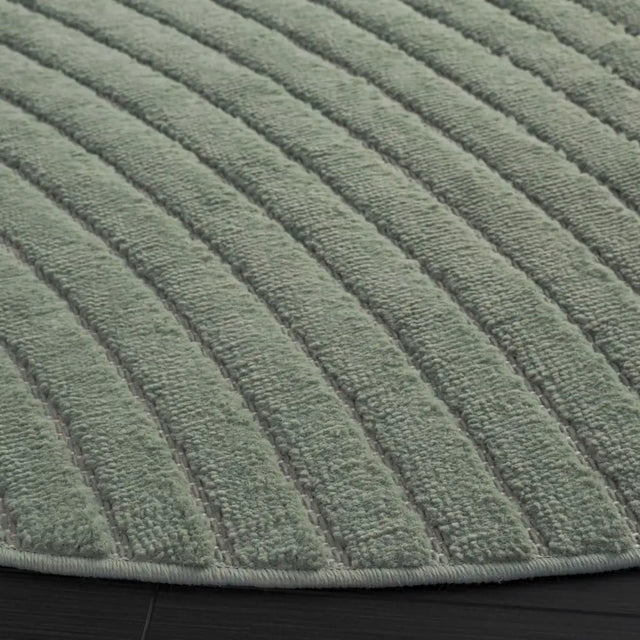 Safavieh Selena 6'-7" x 6'-7" Rug in Green