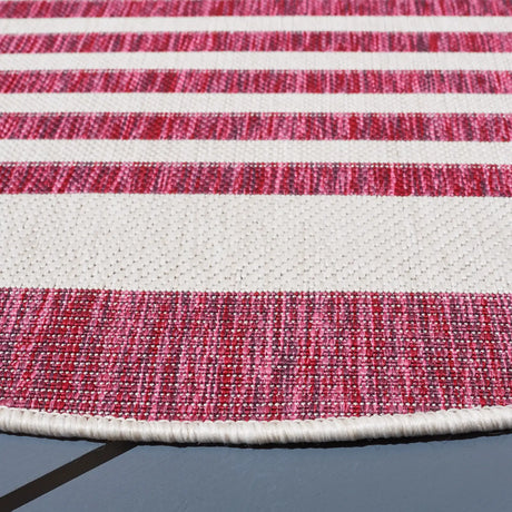 Safavieh Courtyard 6'-7" x 6'-7" Rug in Ivory / Red