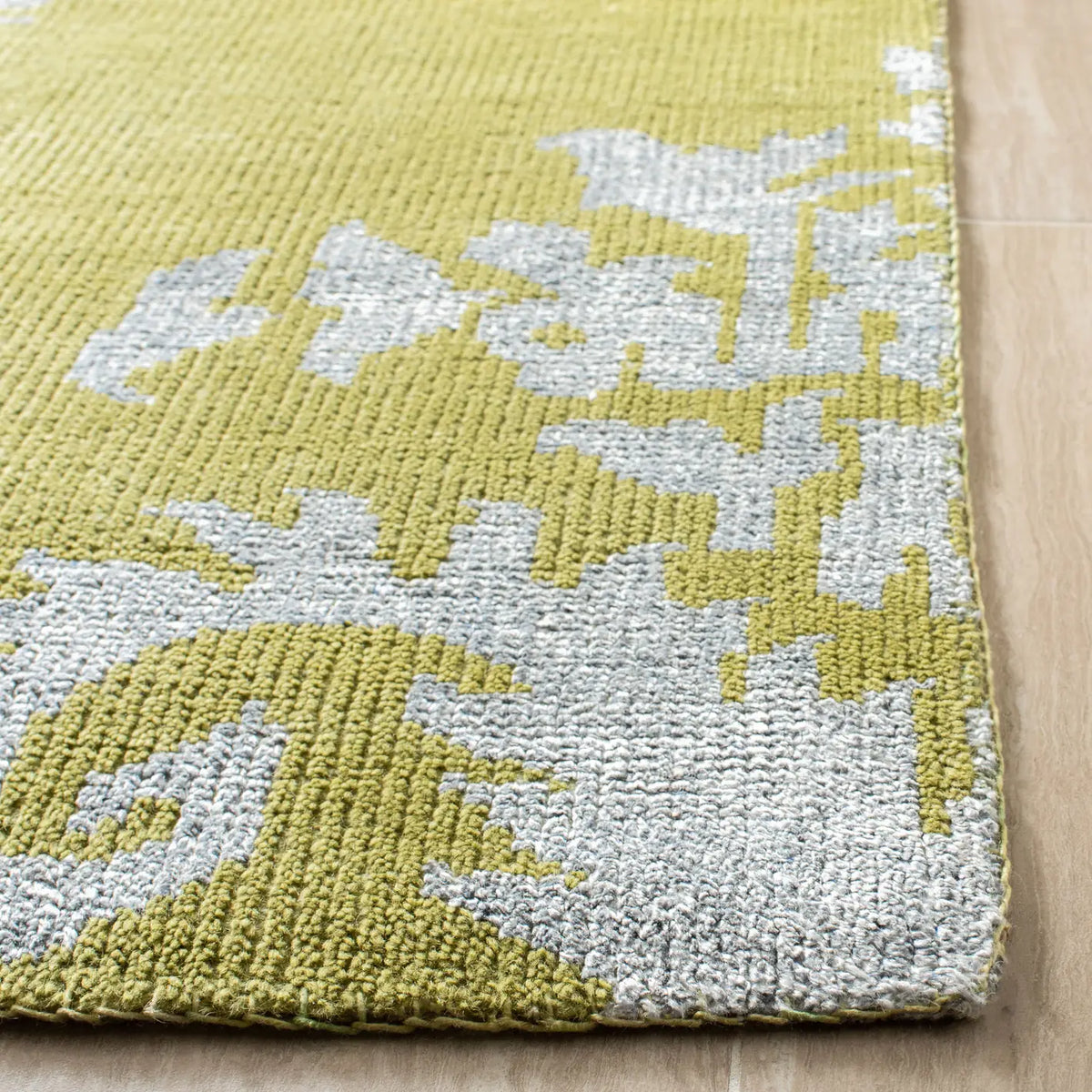 Safavieh Stone Wash 5'-0" x 8'-0" Rug in Chartreuse