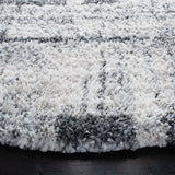 Safavieh Fontana Shag  800 5'-3" x 5'-3" Rug in Ivory / Grey