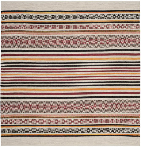 Safavieh Montauk 6'-0" x 6'-0" Rug in Red / Multi