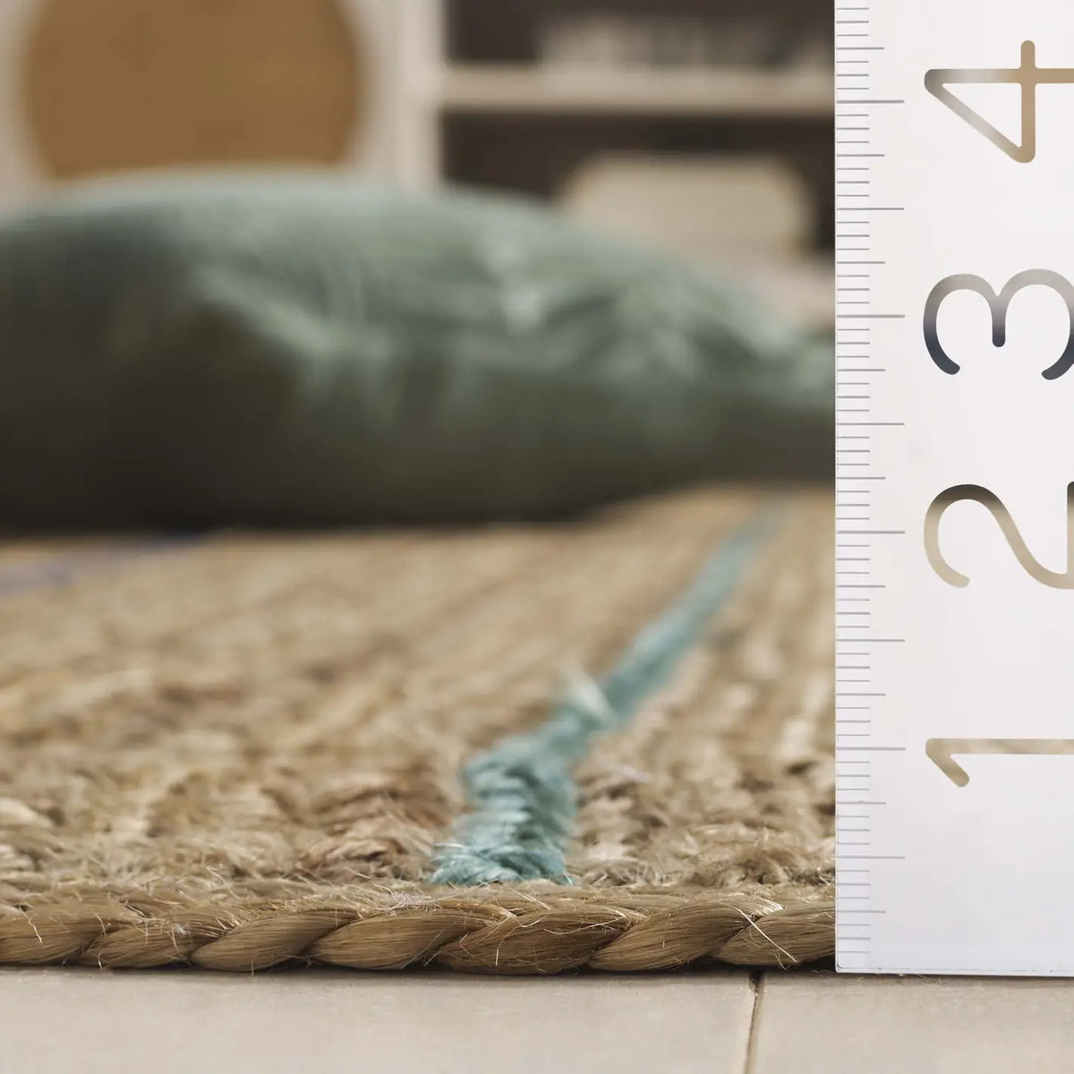 Safavieh Natural Fiber 4'-0" x 6'-0" Rug in Natural / Gold