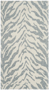 Safavieh Marbella 2'-3" x 4'-0" Rug in Blue / Ivory