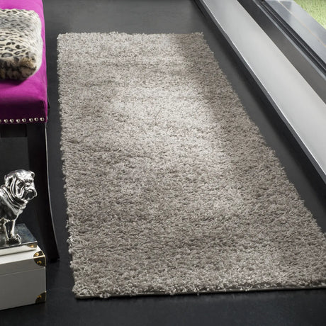 Safavieh Sga-Athens Shag 2'-3" x 8'-0" Rug in Silver
