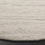 Safavieh Ebony 6'-0" x 6'-0" Rug in Light Grey / Beige