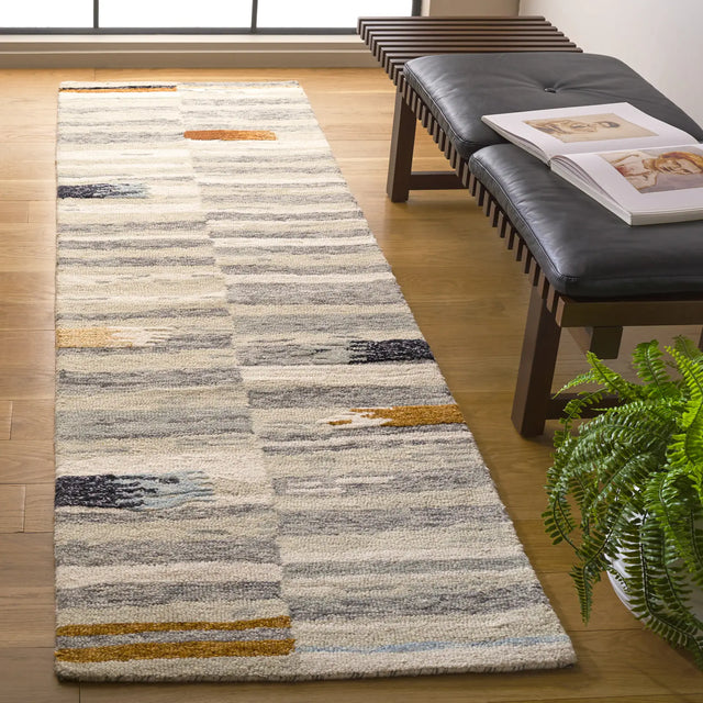 Safavieh Ebony 2'-3" x 11'-0" Rug in Ivory / Grey