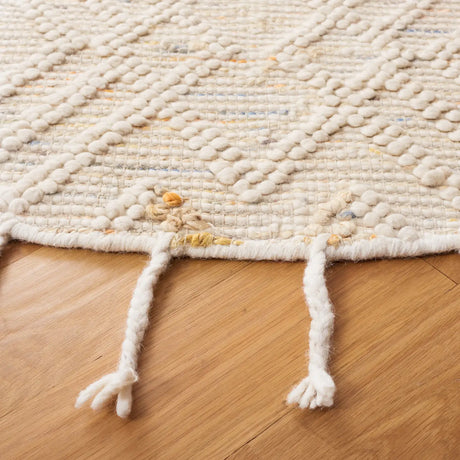 Safavieh Natura 6'-0" x 6'-0" Rug in Ivory / Orange