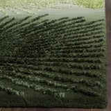 Safavieh Soho 7'-6" x 9'-6" Rug in Green / Multi