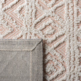 Safavieh Martha Stewart 4'-0" x 6'-0" Rug in Beige / Pink