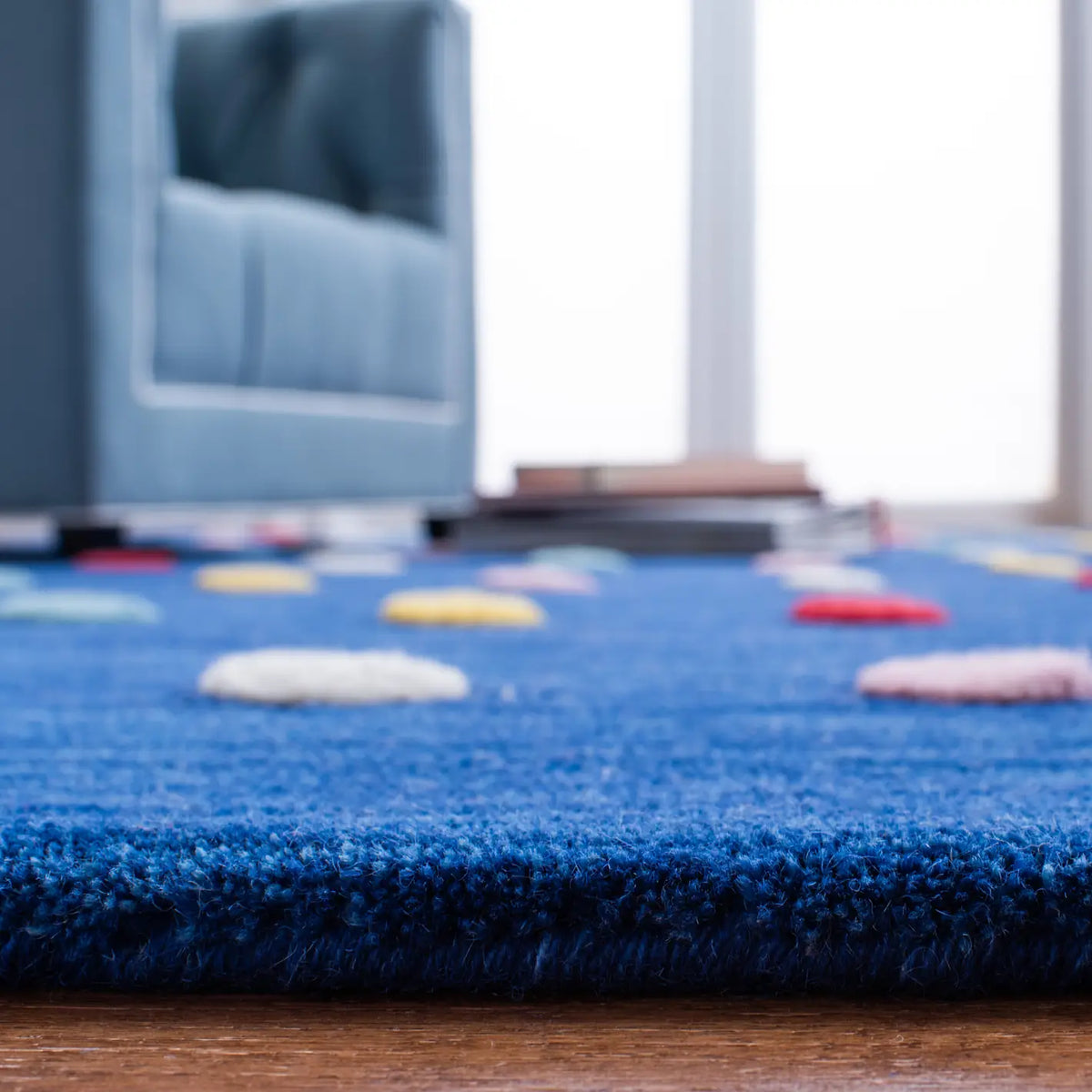 Safavieh Safavieh Kids 5'-0" x 8'-0" Rug in Navy