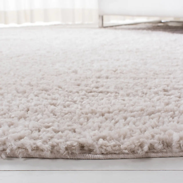Safavieh August Shag 900 10'-0" x 10'-0" Rug in Beige