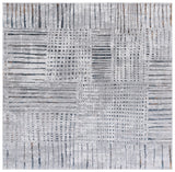 Safavieh Sonoma 6'-7" x 6'-7" Rug in Grey / Ivory