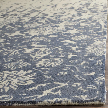 Safavieh Restoration Vintage 8'-0" x 10'-0" Rug in Ivory / Blue
