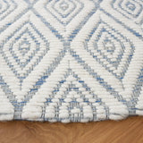 Safavieh Marbella 6'-0" x 6'-0" Rug in Blue / Ivory