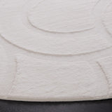 Safavieh Faux Rabbit Fur  800 6'-0" x 6'-0" Rug in Ivory