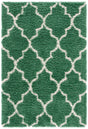 Safavieh Venus Shag 500 4'-0" x 6'-0" Rug in Green / Ivory
