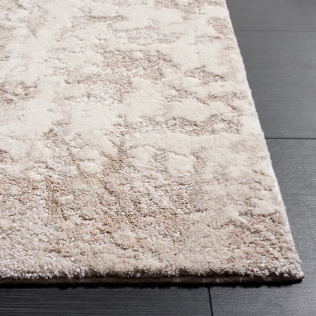 Safavieh Century 300 4'-5" x 6'-5" Rug in Beige