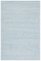 Safavieh Marbella 4'-0" x 6'-0" Rug in Blue