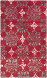 Safavieh Stone Wash 5'-0" x 8'-0" Rug in Red / Ivory