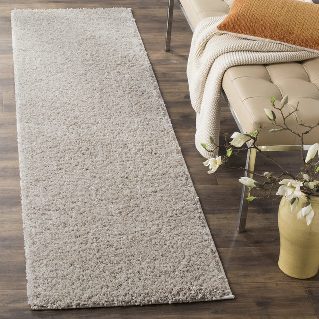 Safavieh Arizona Shag 2'-3" x 8'-0" Rug in Linen