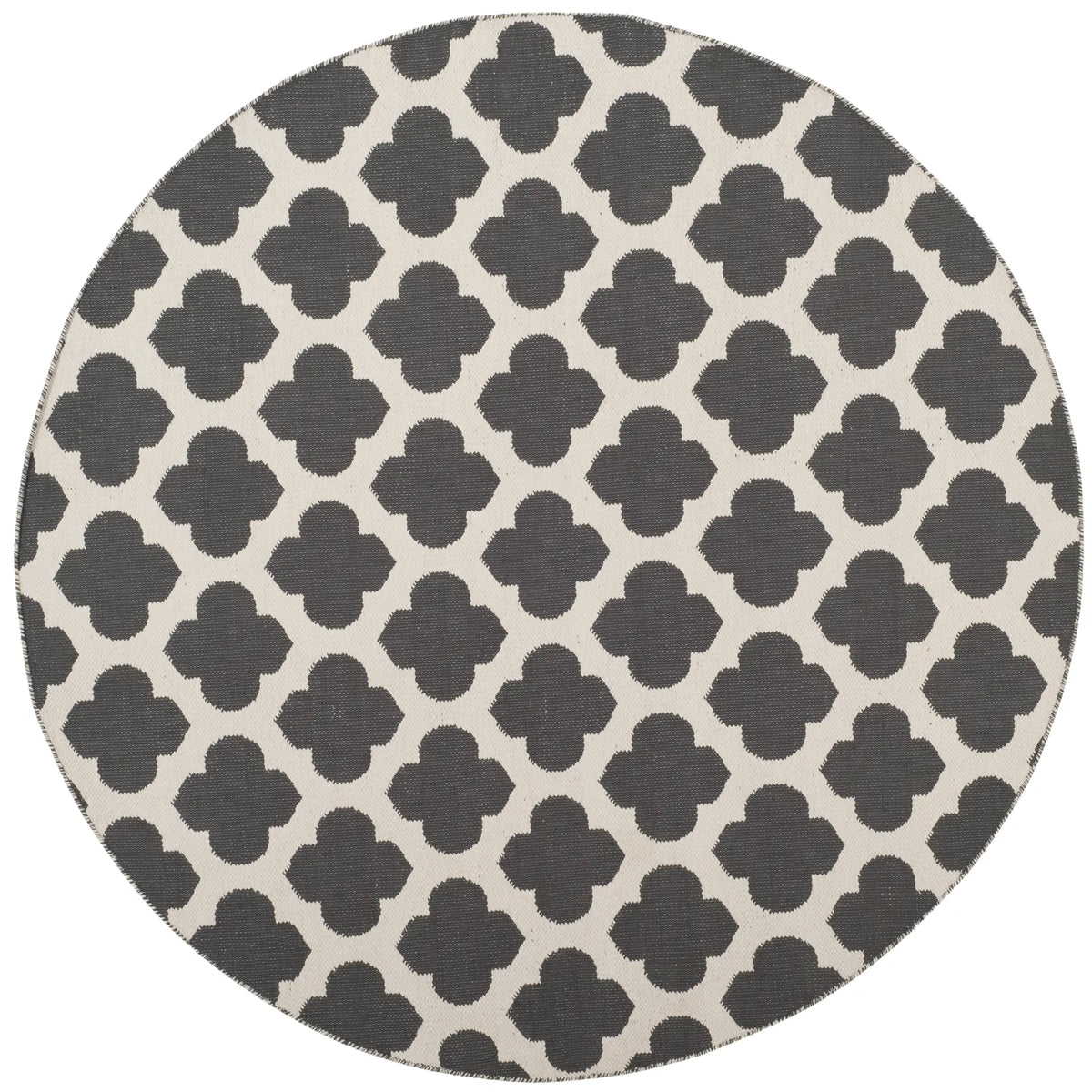 Safavieh Montauk 6'-0" x 6'-0" Rug in Dark Grey / Ivory