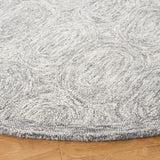 Safavieh Metro 6'-0" x 6'-0" Rug in Grey