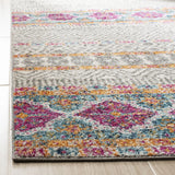 Safavieh Madison 4'-0" x 6'-0" Rug in Grey / Ivory