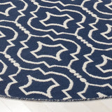 Safavieh Montauk 6'-0" x 6'-0" Rug in Navy / Ivory