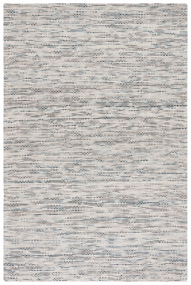 Safavieh Marbella 4'-0" x 6'-0" Rug in Denim / Beige