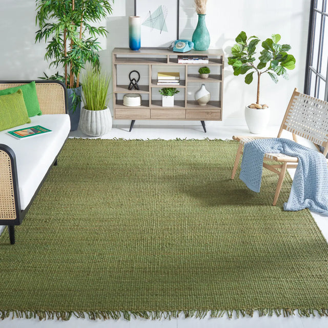 Safavieh Natural Fiber 10'-0" x 14'-0" Rug in Green
