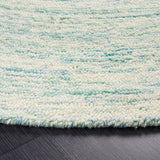 Safavieh Ikat 6'-0" x 6'-0" Rug in Ivory / Blue