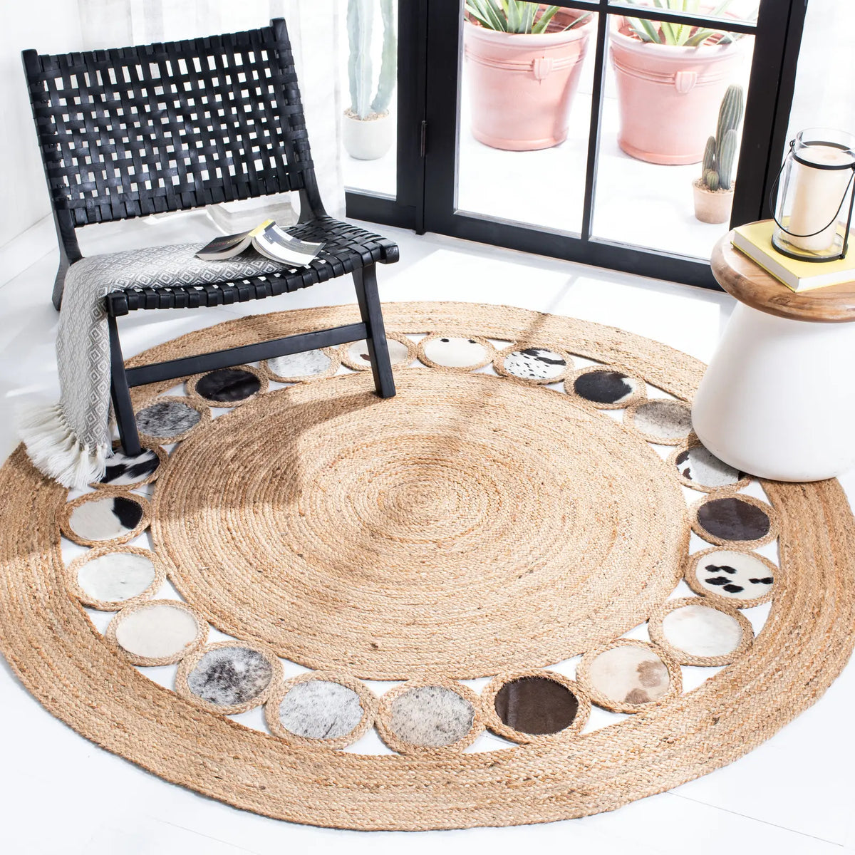 Safavieh Natural Fiber 5'-0" x 5'-0" Rug in Beige / Silver