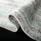 Safavieh Mirage 6'-0" x 9'-0" Rug in Silver / Grey