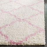 Safavieh Sgd-Dallas Shag 4'-0" x 6'-0" Rug in Ivory / Light Pink