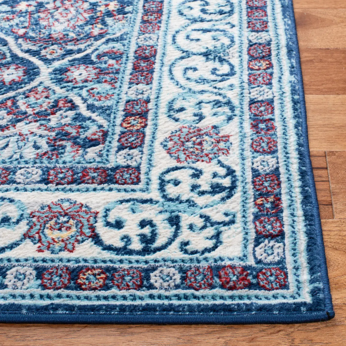 Safavieh Brentwood 4'-0" x 6'-0" Rug in Navy / Red