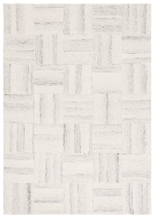 Safavieh Pine 4'-0" x 6'-0" Rug in Ivory / Grey
