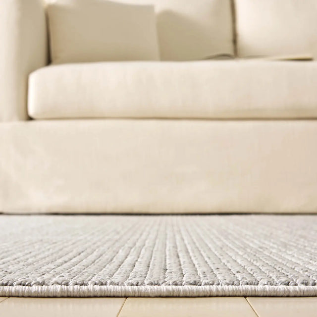 Safavieh Martha Stewart Serenity 4'-0" x 6'-0" Rug in Grey / Ivory