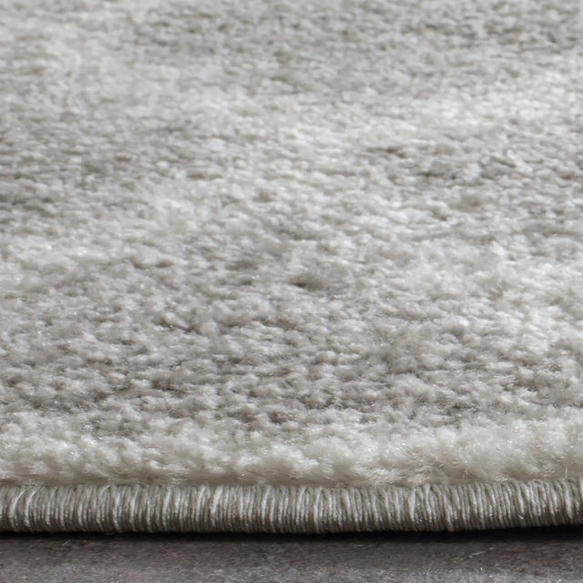 Safavieh Adirondack 2'-6" x 12'-0" Rug in Silver / Ivory