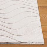Safavieh Faux Rabbit Fur  800 4'-0" x 6'-0" Rug in Ivory