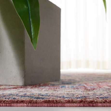Safavieh Heirloom 700 4'-0" x 6'-0" Rug in Navy / Rust