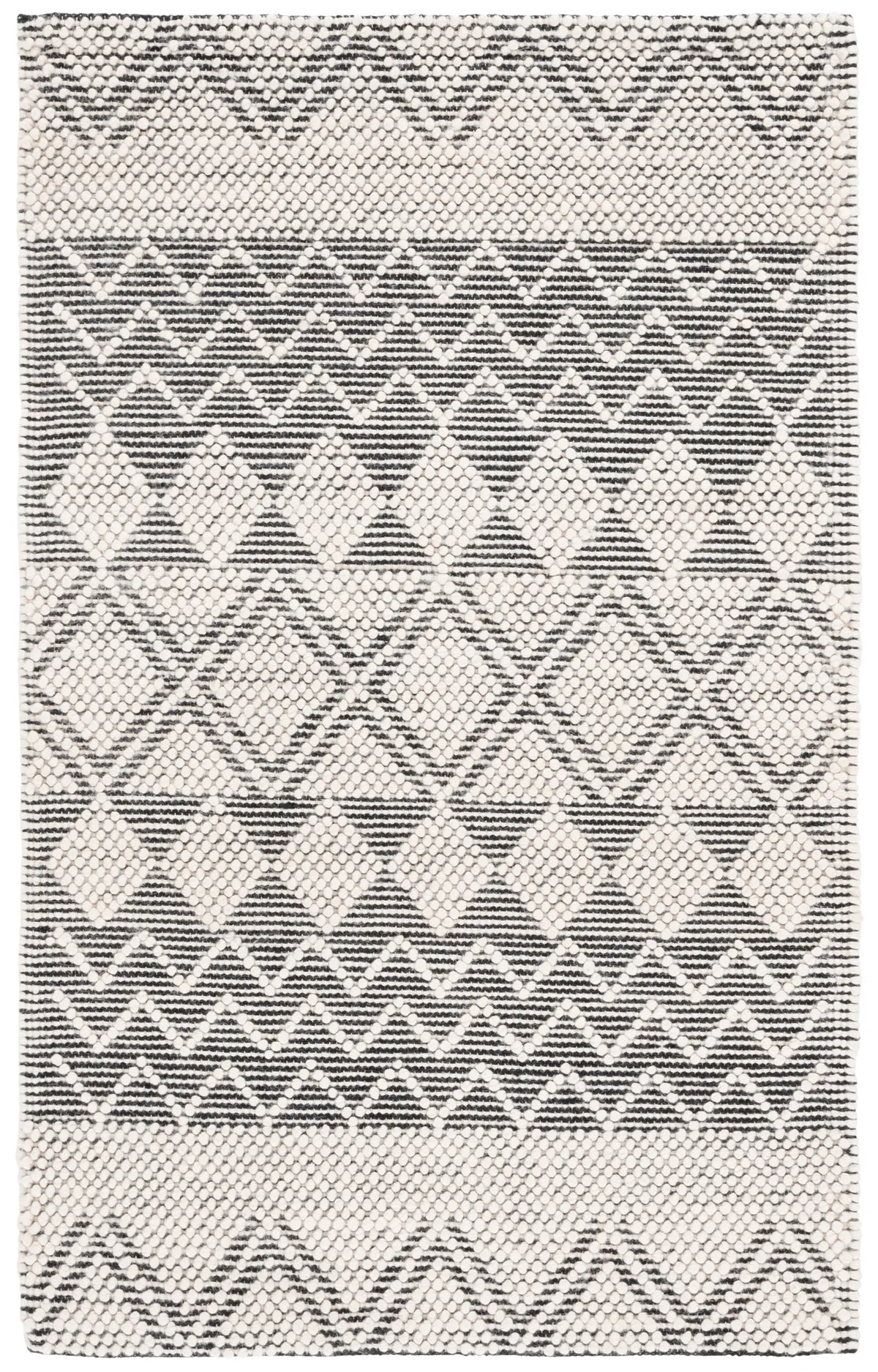 Safavieh Natura 3'-0" x 5'-0" Rug in Black / Ivory