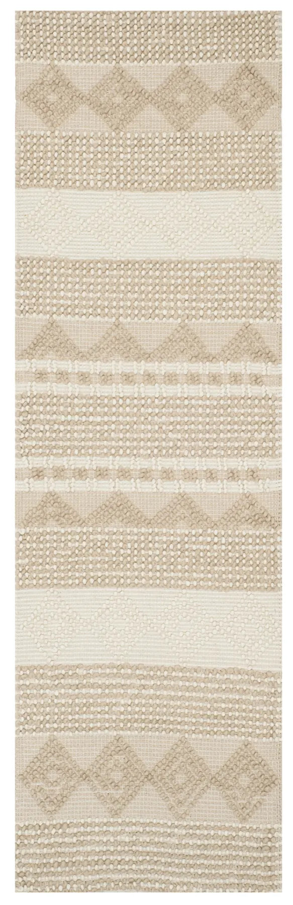 Safavieh Natura 2'-3" x 10'-0" Rug in Beige / Ivory